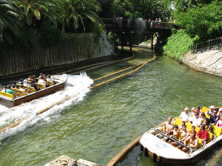 PortAventura Стилизация Полинезия