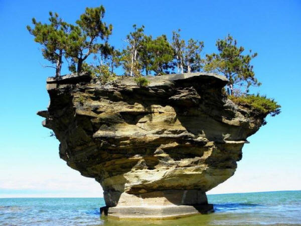 Остров Turnip Rock