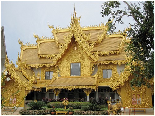 Wat Rong Khun – белоснежный буддийский рай Wat Rong Khun – белоснежный буддийский рай