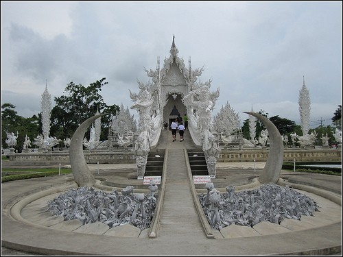 Wat Rong Khun – белоснежный буддийский рай Wat Rong Khun – белоснежный буддийский рай